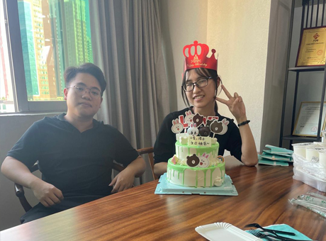 浩子，阿玉生日